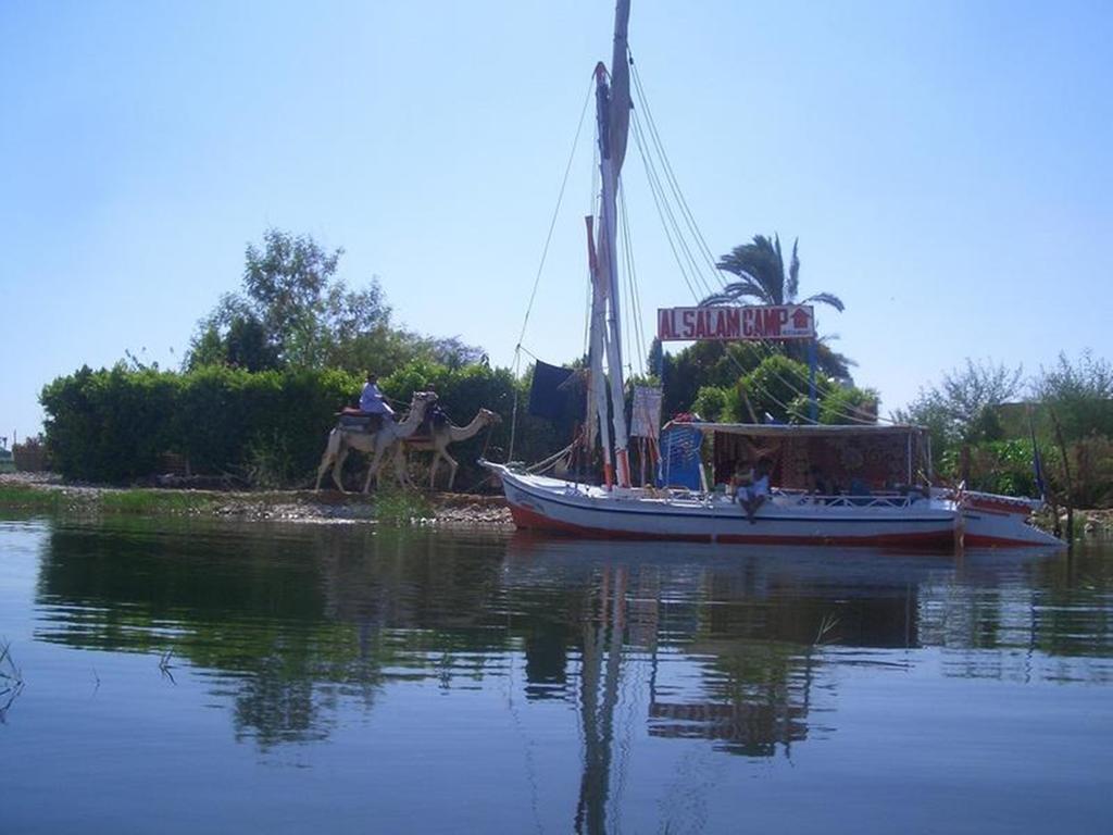 Al Salam Camp Hotell Luxor Exteriör bild